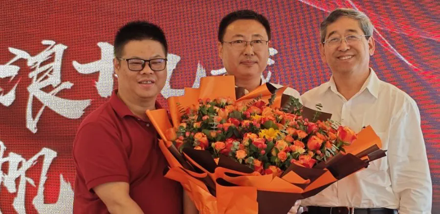 645.webp.png 645.webp.png