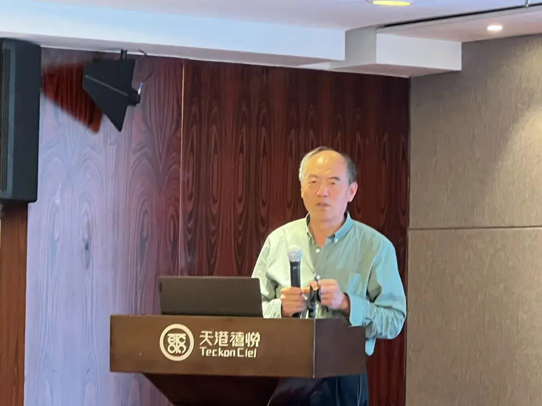 641.webp.png 641.webp.png